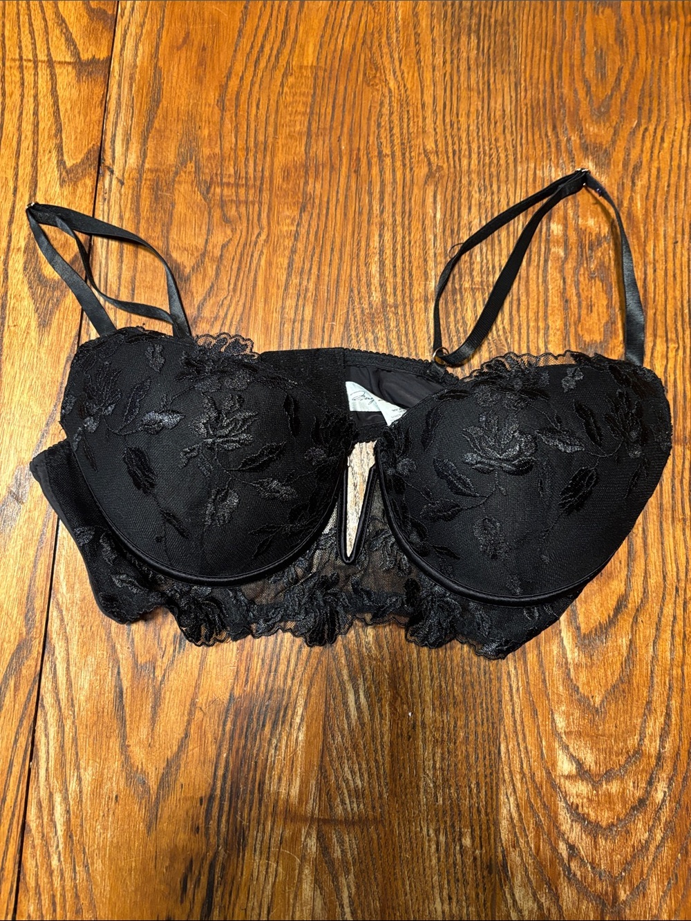 Black Marilyn Monroe Underwire Push-Up Bra With Adjustable Straps Size 34C